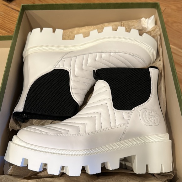 - - GUCCI WHITE BOOT BLACK CHELSEA 37.5 fall boots - Picture 5 of 9